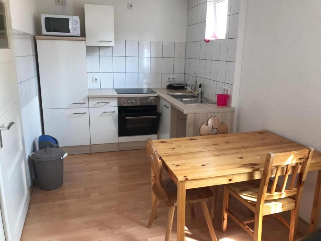 באד וינדסהיים Pension Altstadt Garni מראה חיצוני תמונה
